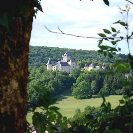 Chambres D'Hotes Soleil Et Cacao Siccieu-Saint-Julien-et-Carisieu Exteriér fotografie
